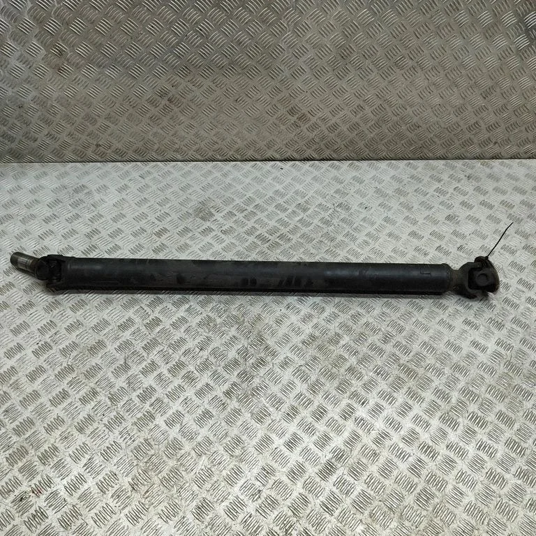 Middle center prop shaft 31111148AA