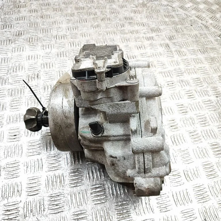 Gearbox transfer box case 95B927755B