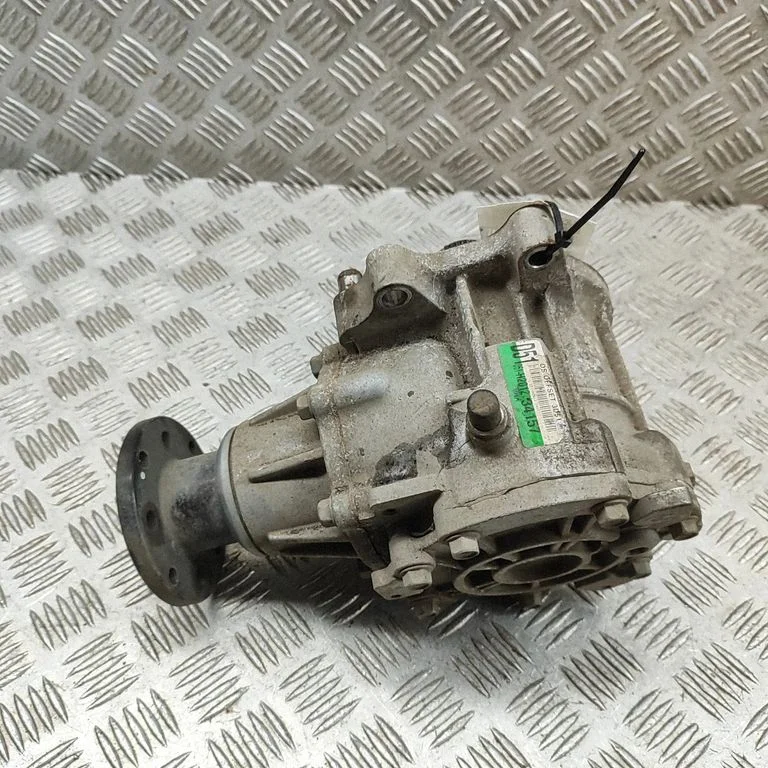 Skrzynia rozdzielcza (reduktor) 473003D510
