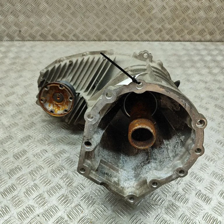 Ātrumkārbas reduktors (sadales kārba) – Audi Q7 4L (2005-2015)