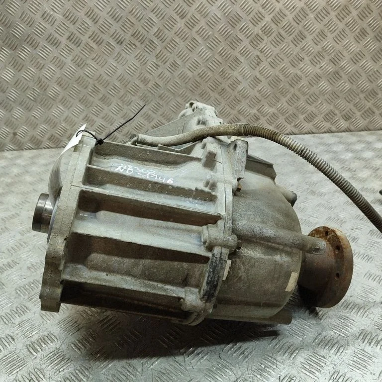 Jaotuskast – Volkswagen Amarok (2010-2020)