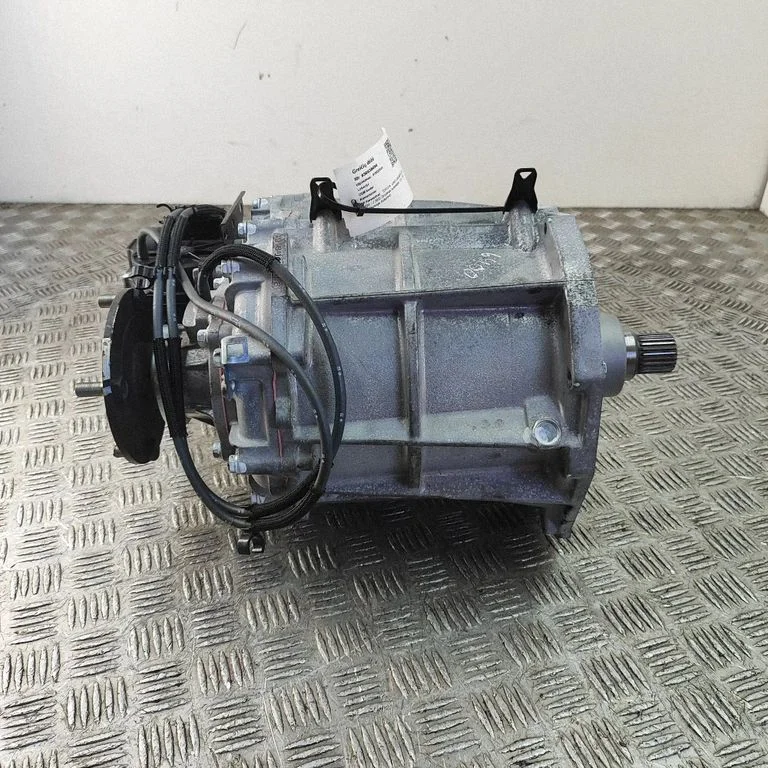 Jaotuskast – Toyota Land Cruiser J250 (2024-)