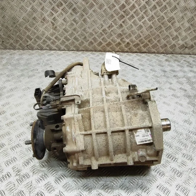 Ātrumkārbas reduktors (sadales kārba) 3200A338