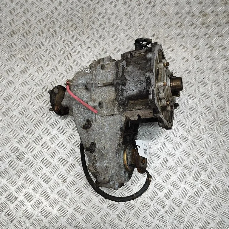 Gearbox transfer box case 3310001J50