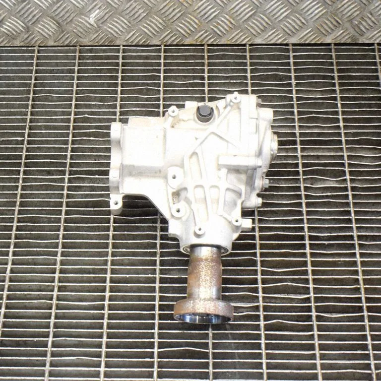 Ātrumkārbas reduktors (sadales kārba) T6506595