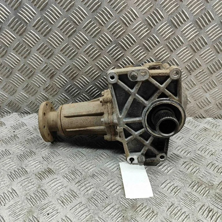 Front differential 473003B310