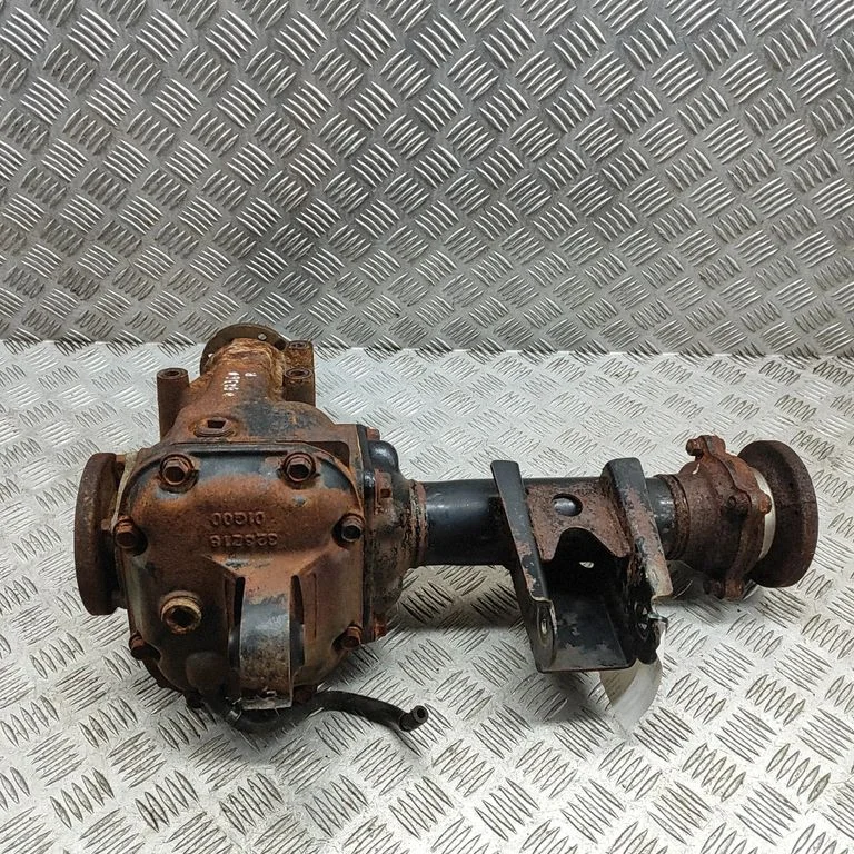 Priekšējais reduktors 3851181G45