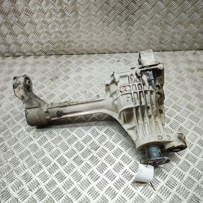 Priekšējais reduktors 385004JR3A