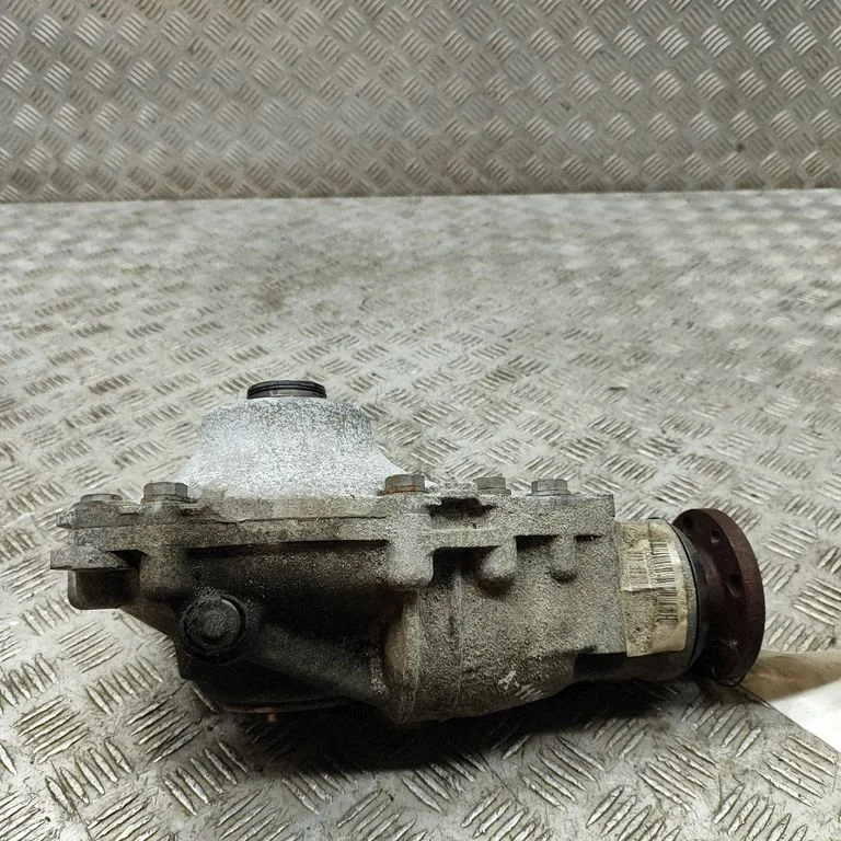 Front differential – BMW 3 Series F30 F35 F31 (2012-2018)