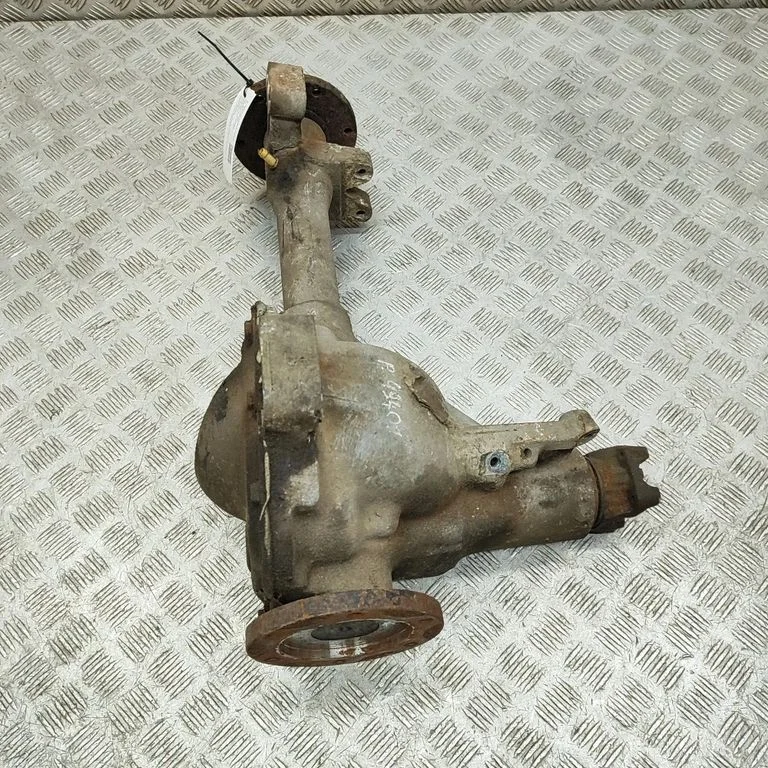 Priekšējais reduktors 47073