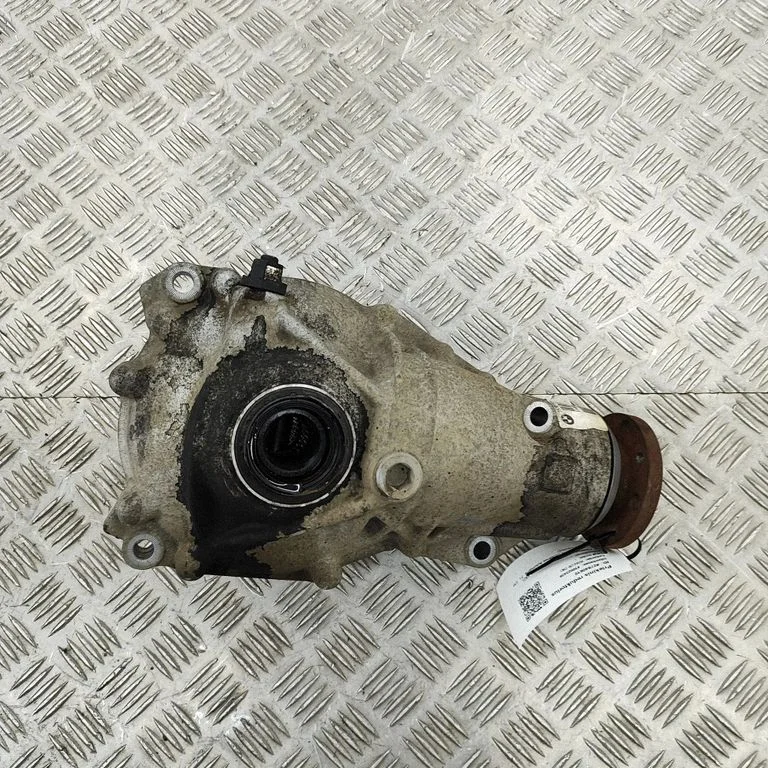 Front differential – BMW 4 Series F32 F33 (2013-2020)