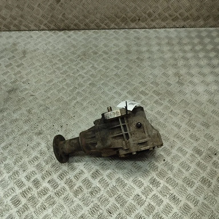 Priekšējais reduktors U80F1607