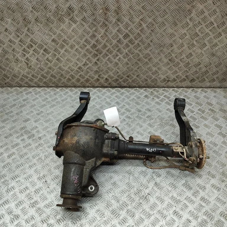 Priekšējais reduktors 3541A158