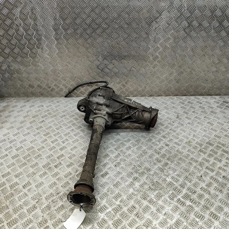 Priekšējais reduktors 5DRM99037