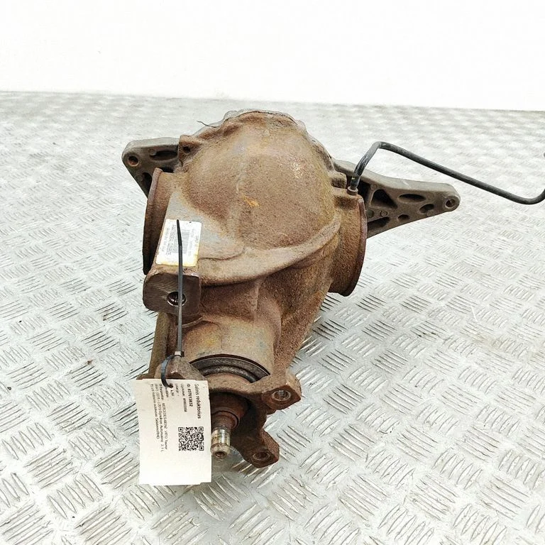 Tagumine reduktor (diferentsiaal) A4473500814