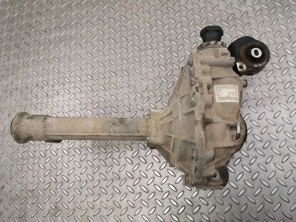 Priekšējais reduktors – Land Rover Range Rover Sport L494 (2013-)