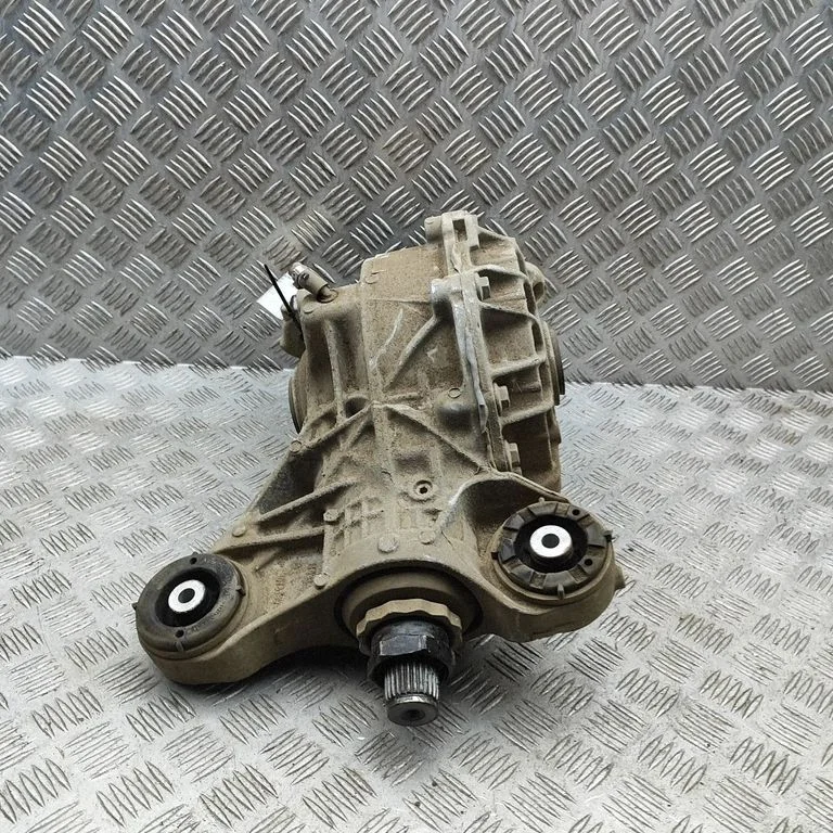 Tagumine reduktor (diferentsiaal) MPLA4A213BA
