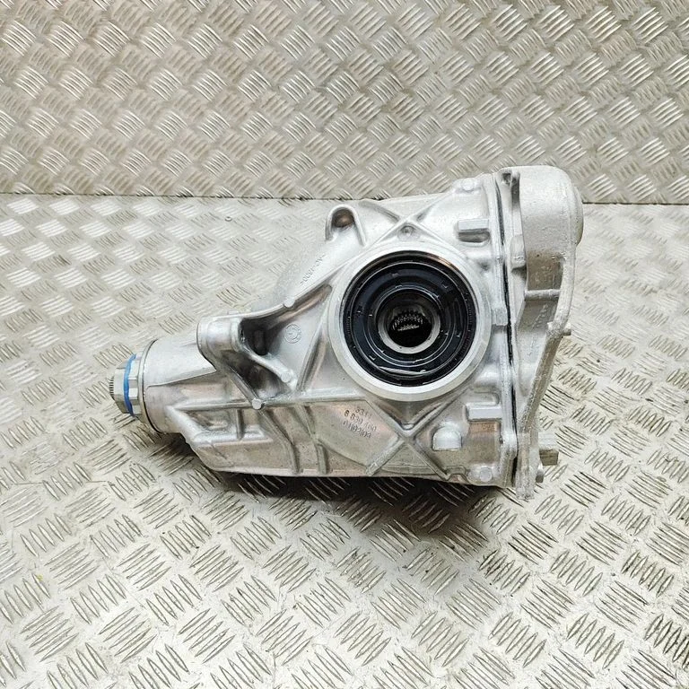 Rear differential 8839460
