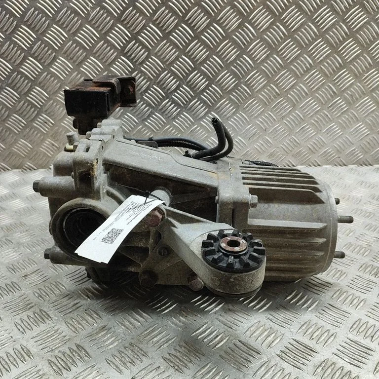Aizmugurējais reduktors T02GS0178