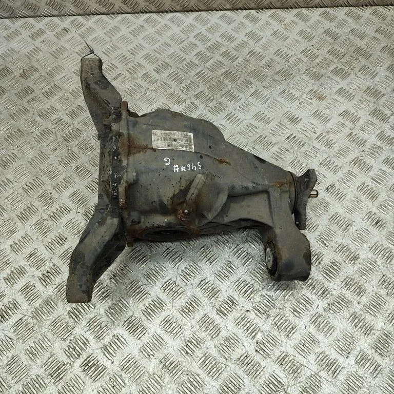 Rear differential A1663503800