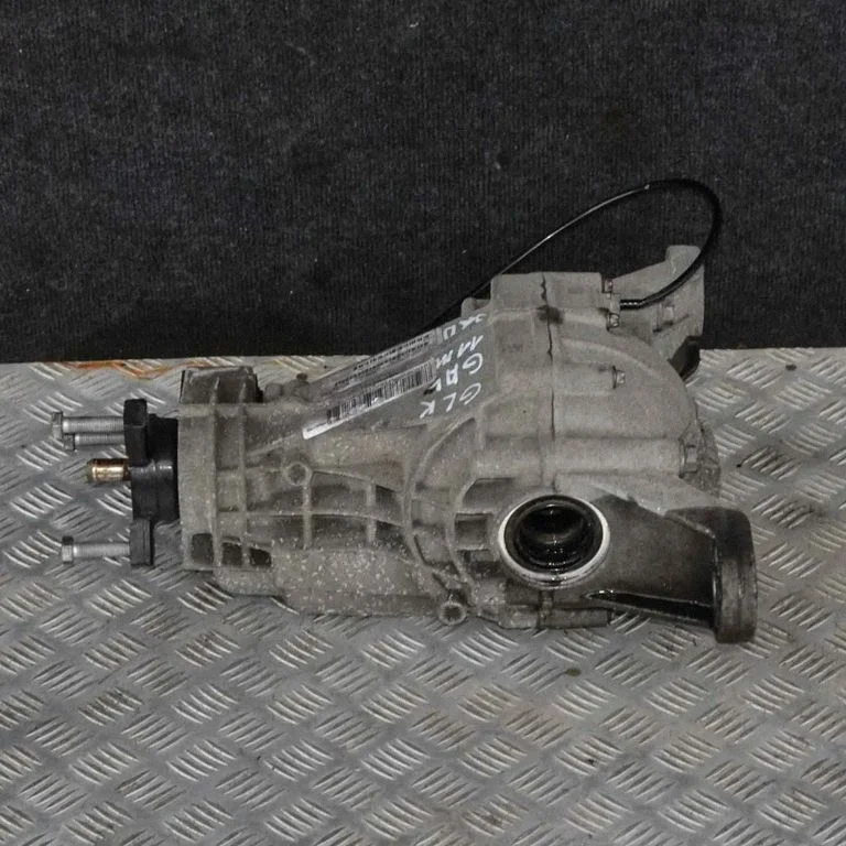 Aizmugurējais reduktors – Mercedes-Benz ML klase W164 (2005-2011)