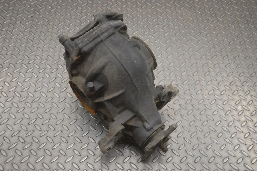 Tagumine reduktor (diferentsiaal) – Mercedes-Benz S-klass W221 (2005-2013)