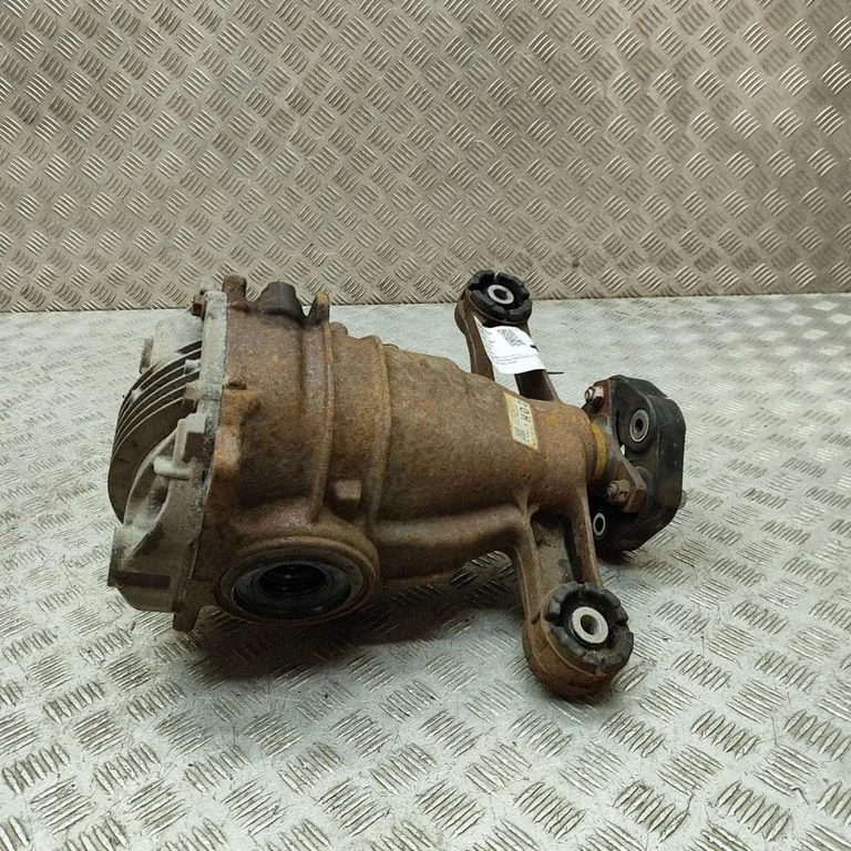 Tagumine reduktor (diferentsiaal) 4111053300
