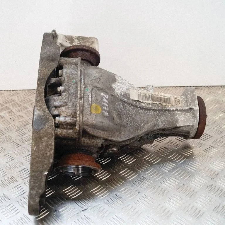 Tagumine reduktor (diferentsiaal) 0AR525053F