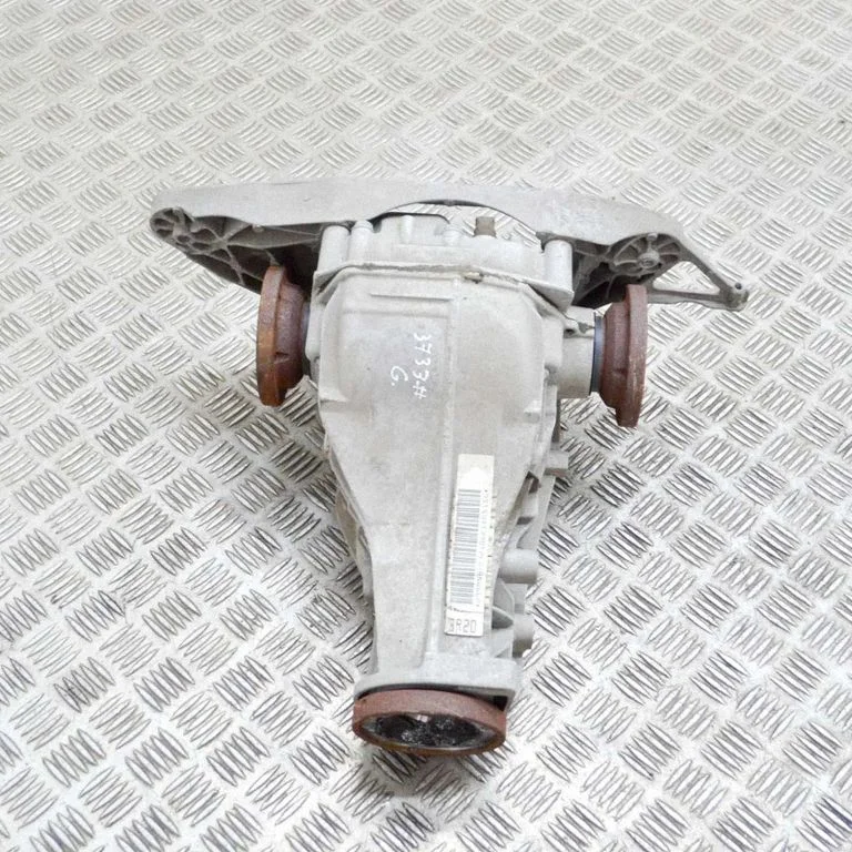 Tagumine reduktor (diferentsiaal) – Audi A6 S6 C7 4G (2011-2018)