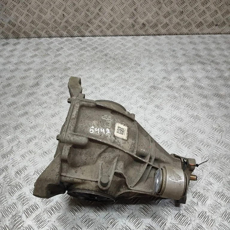 Rear differential A2133510008