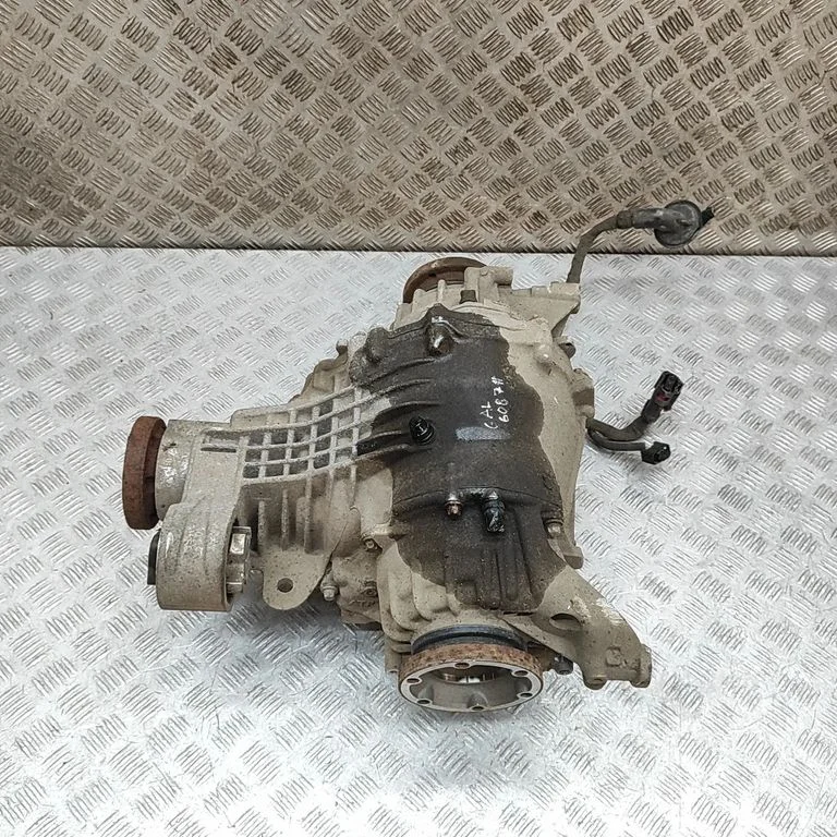 Tagumine reduktor (diferentsiaal) 0BX500043D