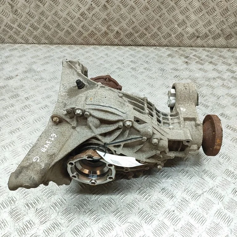 Aizmugurējais reduktors M0030184