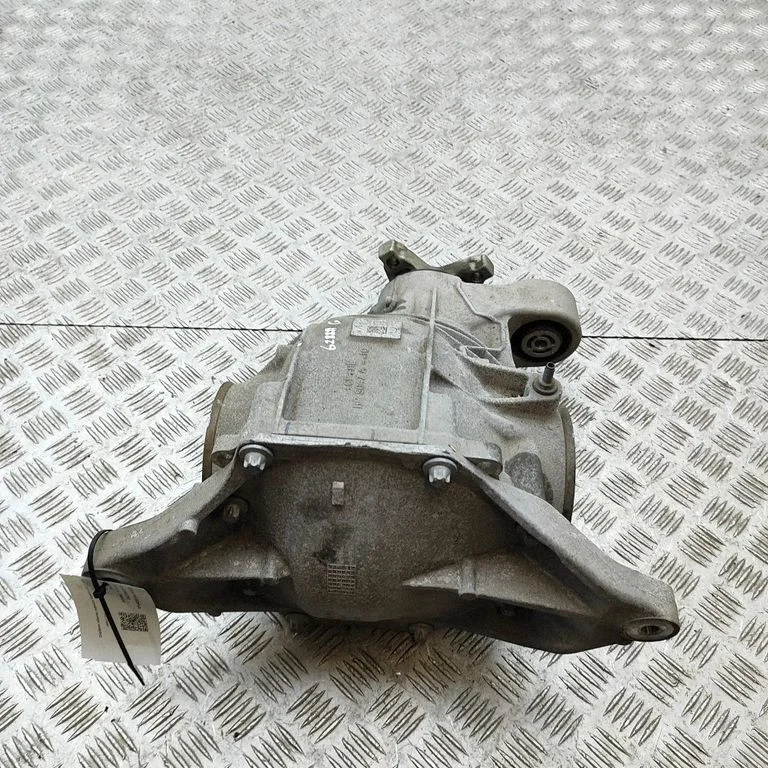 Aizmugurējais reduktors A1663510300