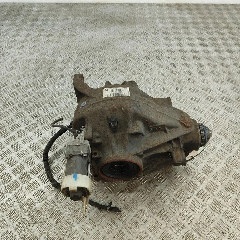 Aizmugurējais reduktors 8091533