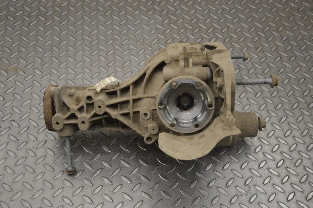 Rear differential – Audi Q5 SQ5 8R (2008-2017)