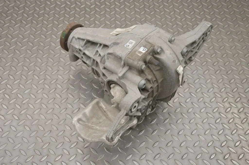 Rear differential – Porsche Macan (95B) (2019-)