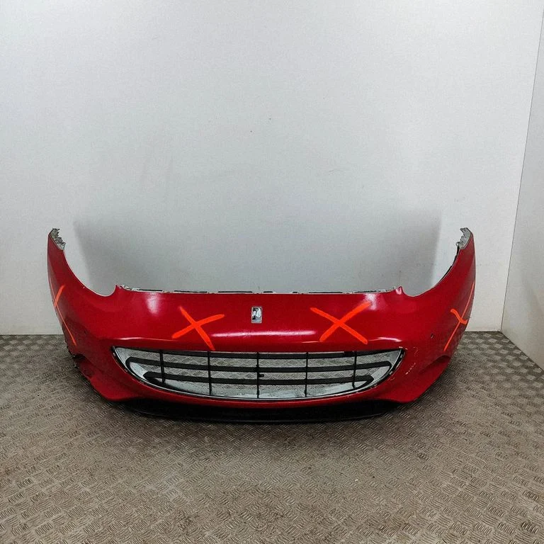 Front bumper 81961810