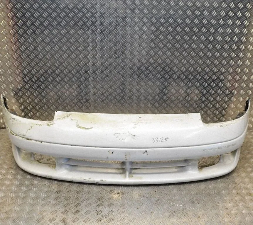 Front bumper MB831734