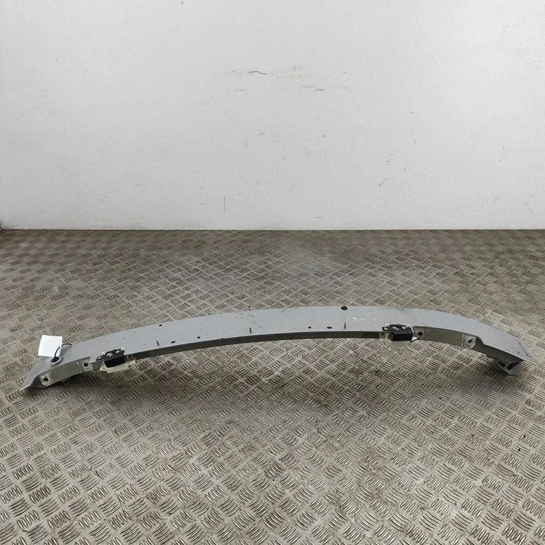 Priekšējā bampera šķērssija 32318218