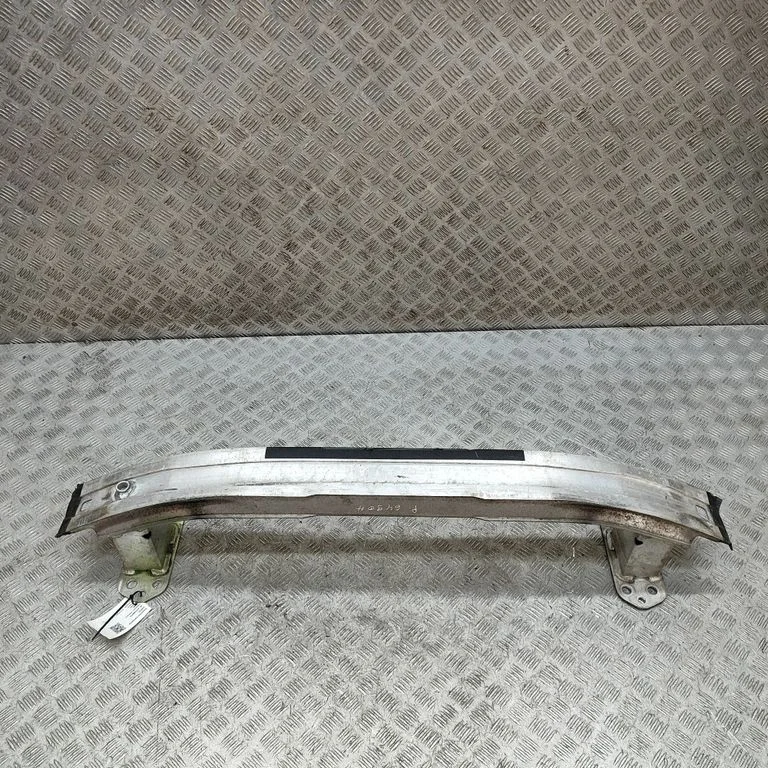 Priekšējā bampera šķērssija 51805761