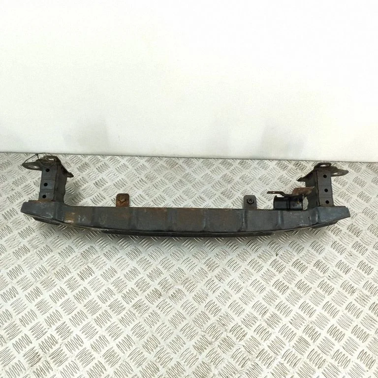 Front bumper cross member 5714108C00