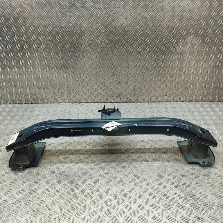 Front bumper cross member ST8400111