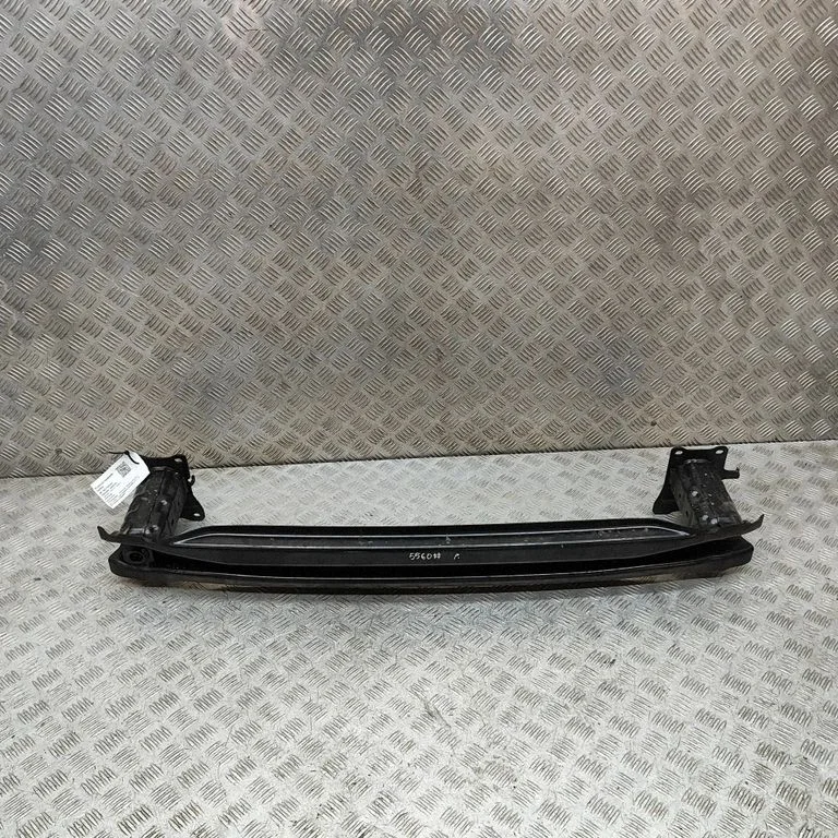 Esistange põikitala – Chrysler Voyager (2008-2016)