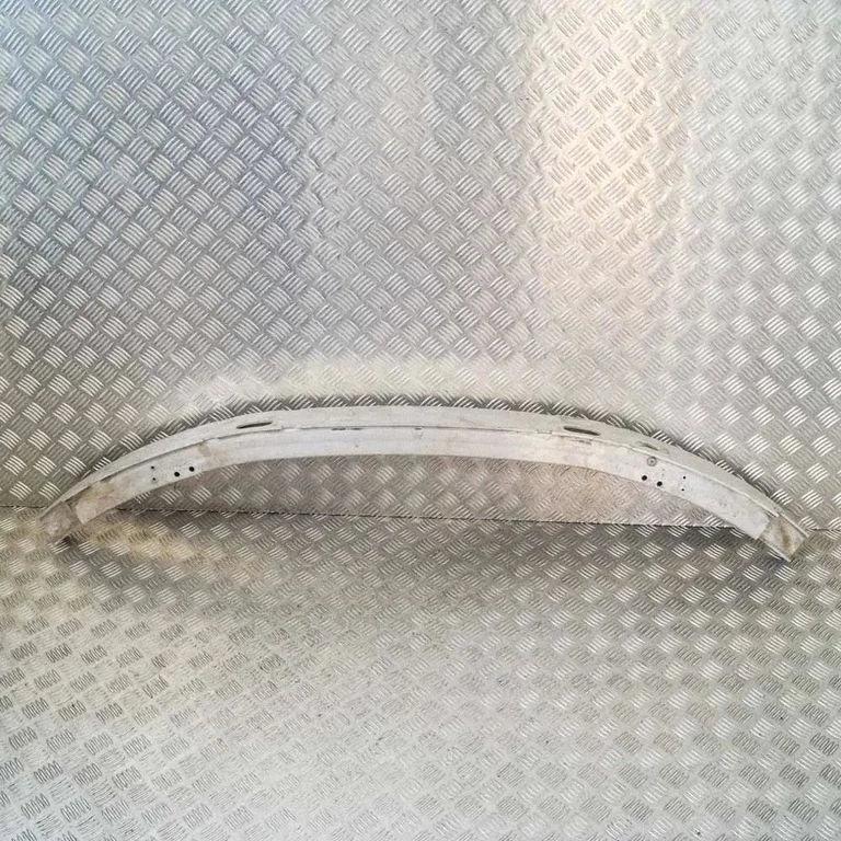 Esistange põikitala – BMW 6-seeria E63 E64 (2002-2010)