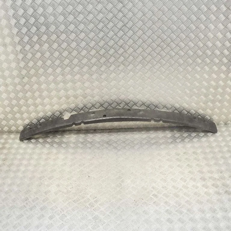 Esistange vahtpolstri tugi – BMW 7-seeria E65 E66 (2001-2008)