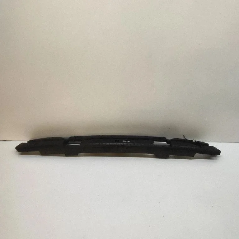 Front bumper foam support bar – Renault Austral (2023-)