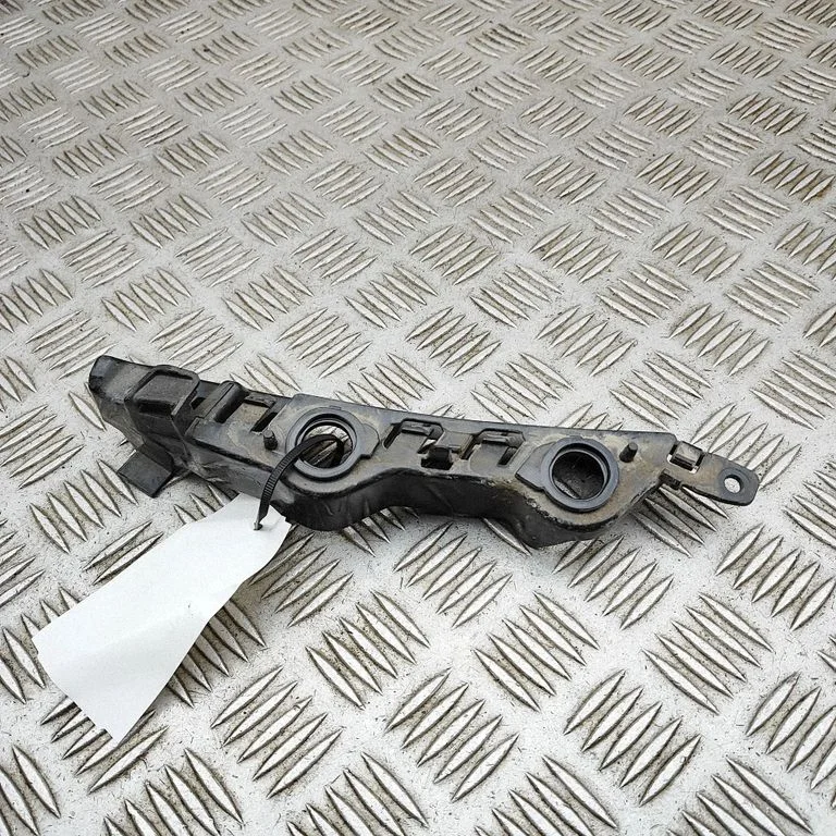 Front bumper mounting bracket – Audi RS6 C8 (2019-)