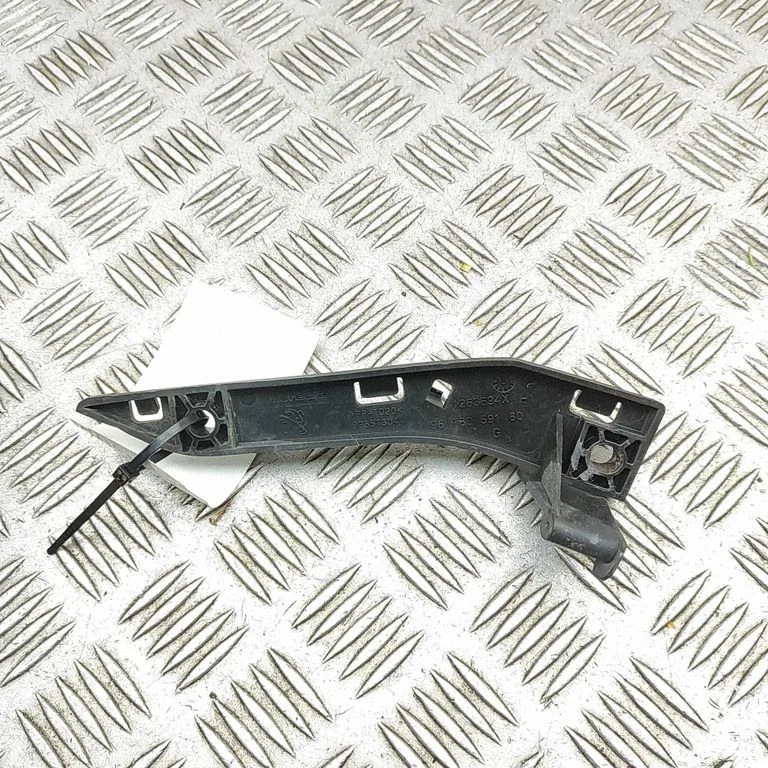 Priekšējā bampera turētājs 9678059180