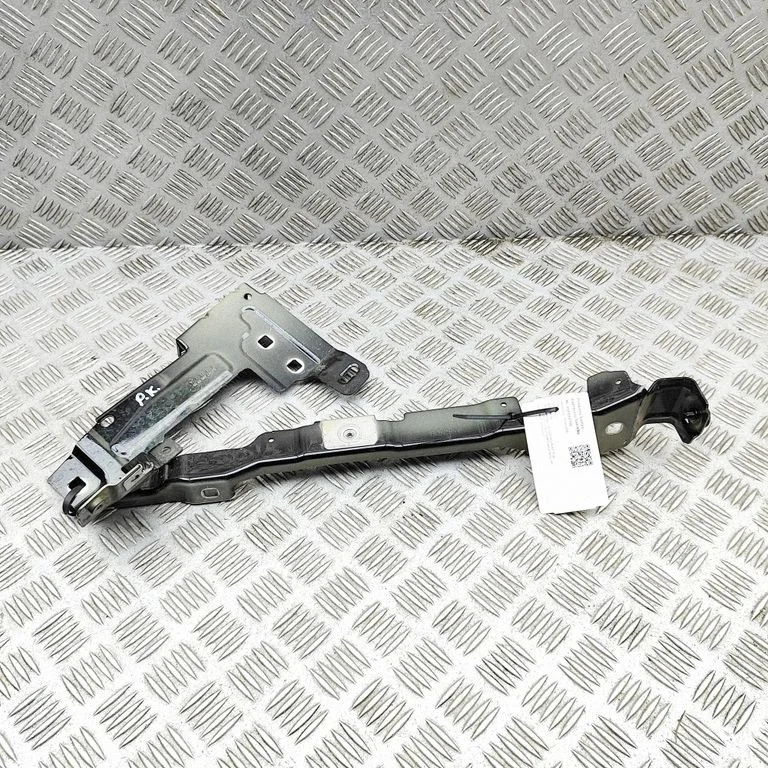 Priekšējā bampera turētājs A2978800900