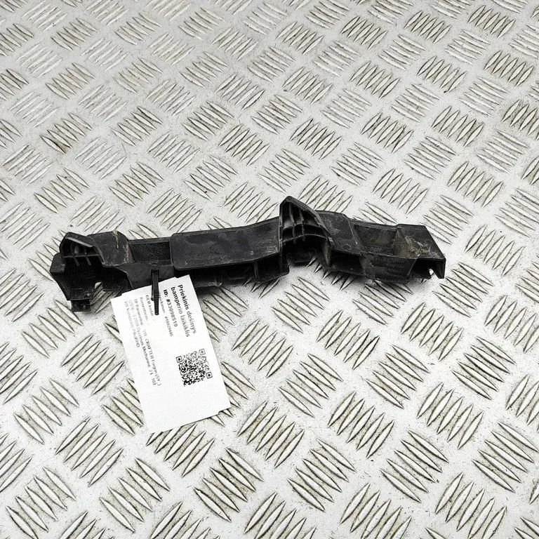 Priekšējā bampera turētājs 7C0807178A